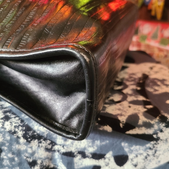 ❤️✨️Vintage Mario Valentino Clutch✨️❤️ - Picture 5 of 10